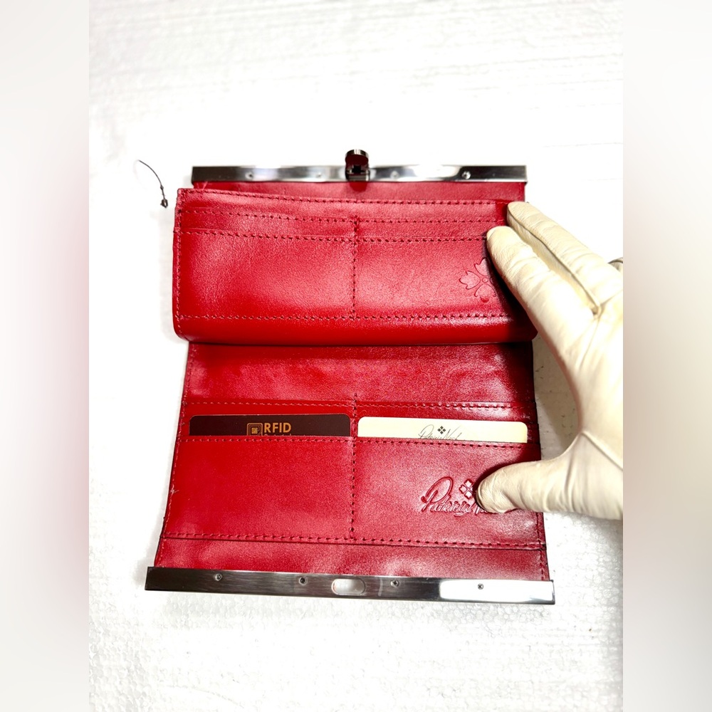 Leather Wallet Patricia Nash Red Embossed Clutch - Picture 3 of 11